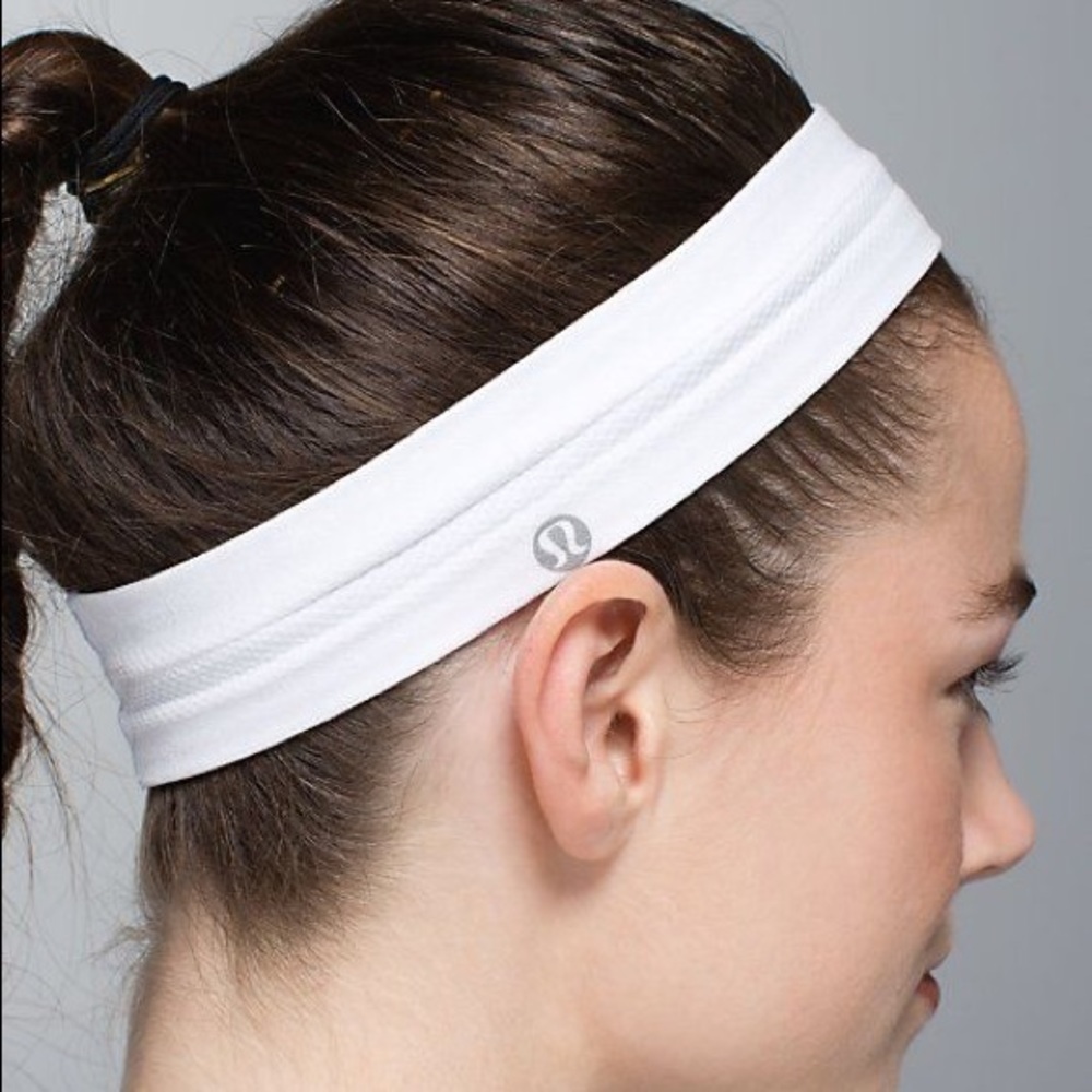 Lululemon reinforced headband